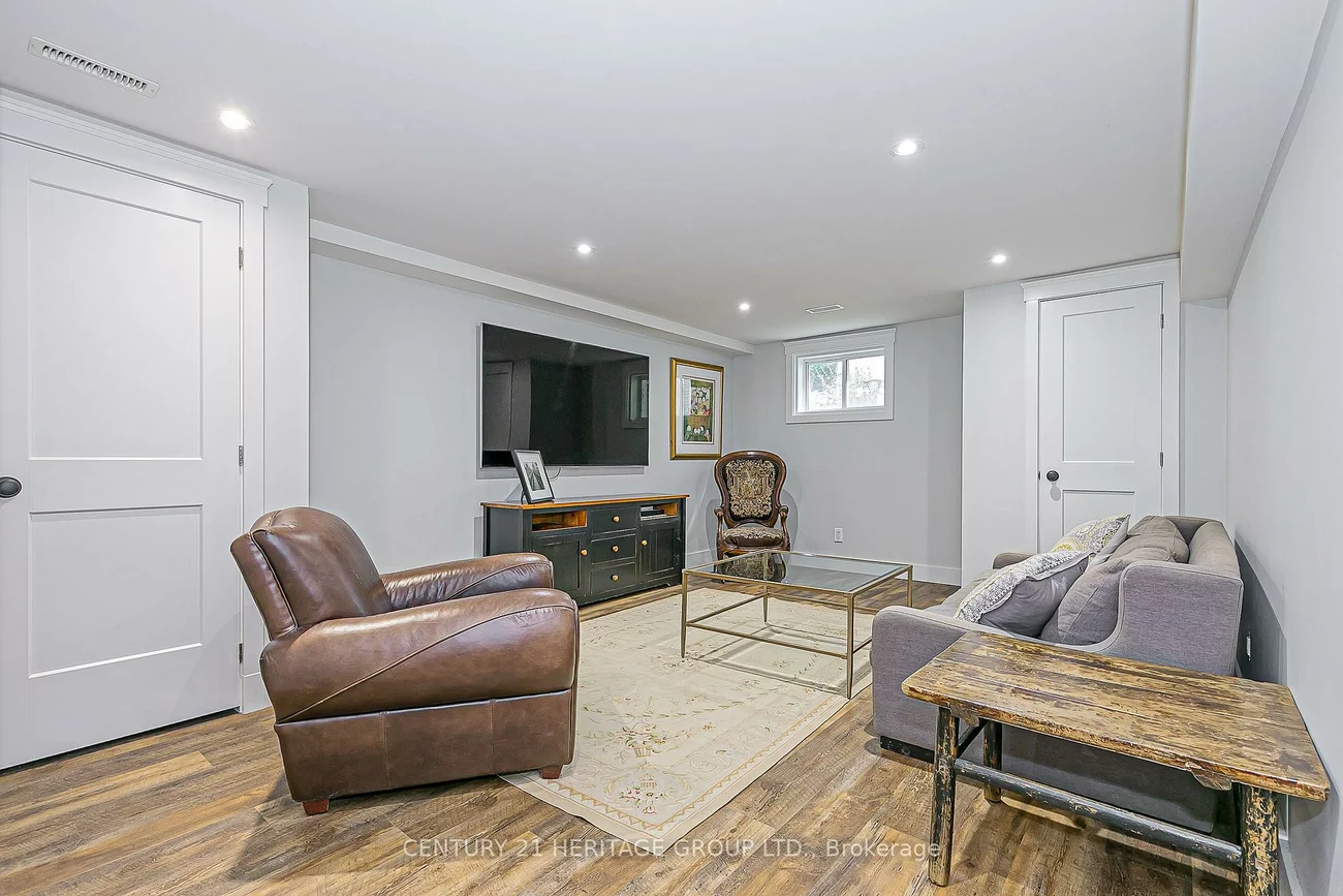 164, Park, Central Newmarket, Newmarket
