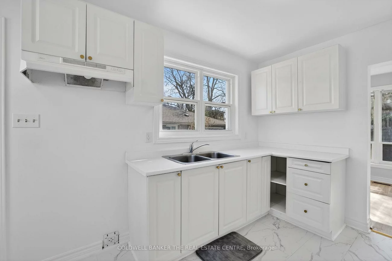 226, Septonne, Bristol-London, Newmarket