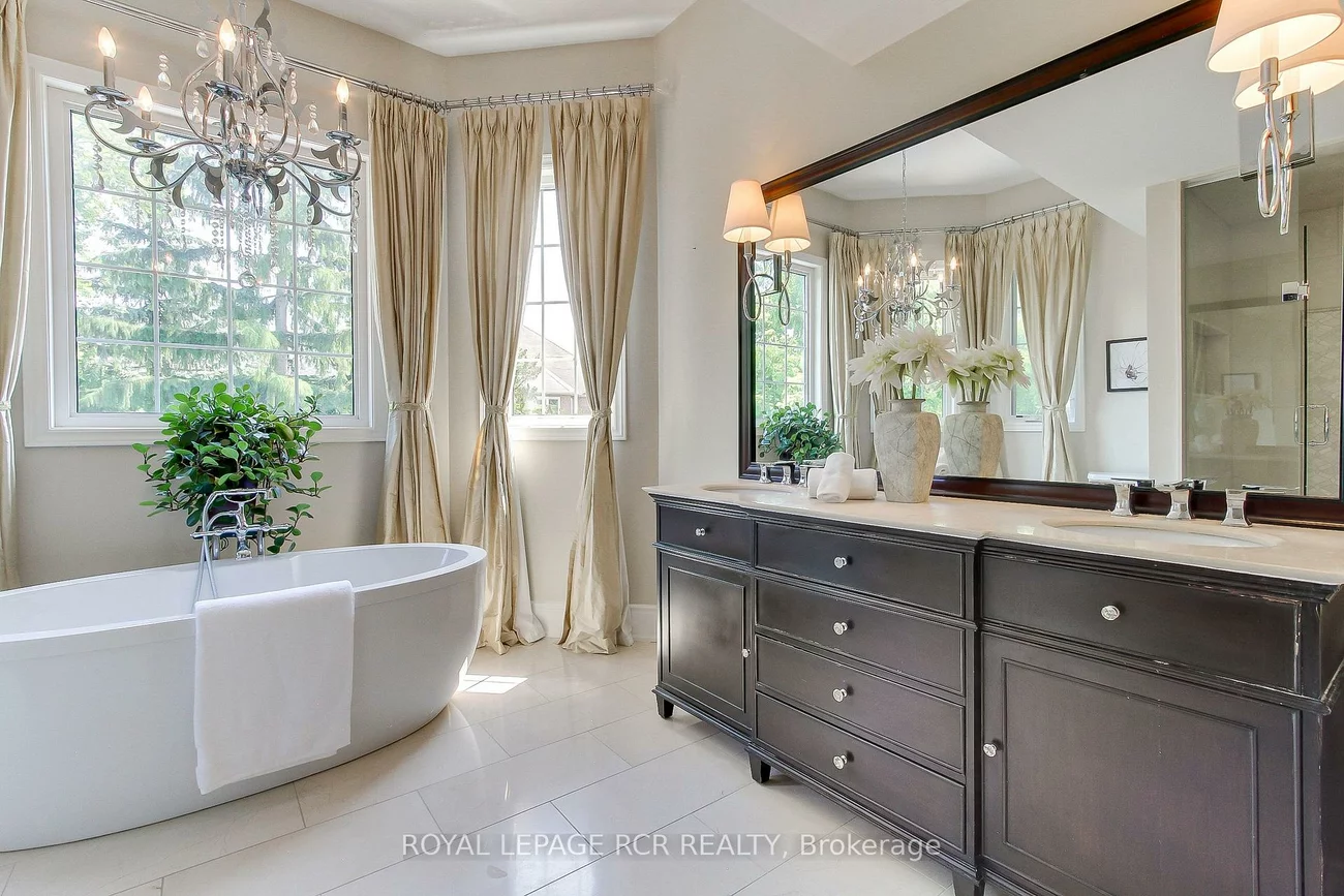 646, Brooker, Stonehaven-Wyndham, Newmarket