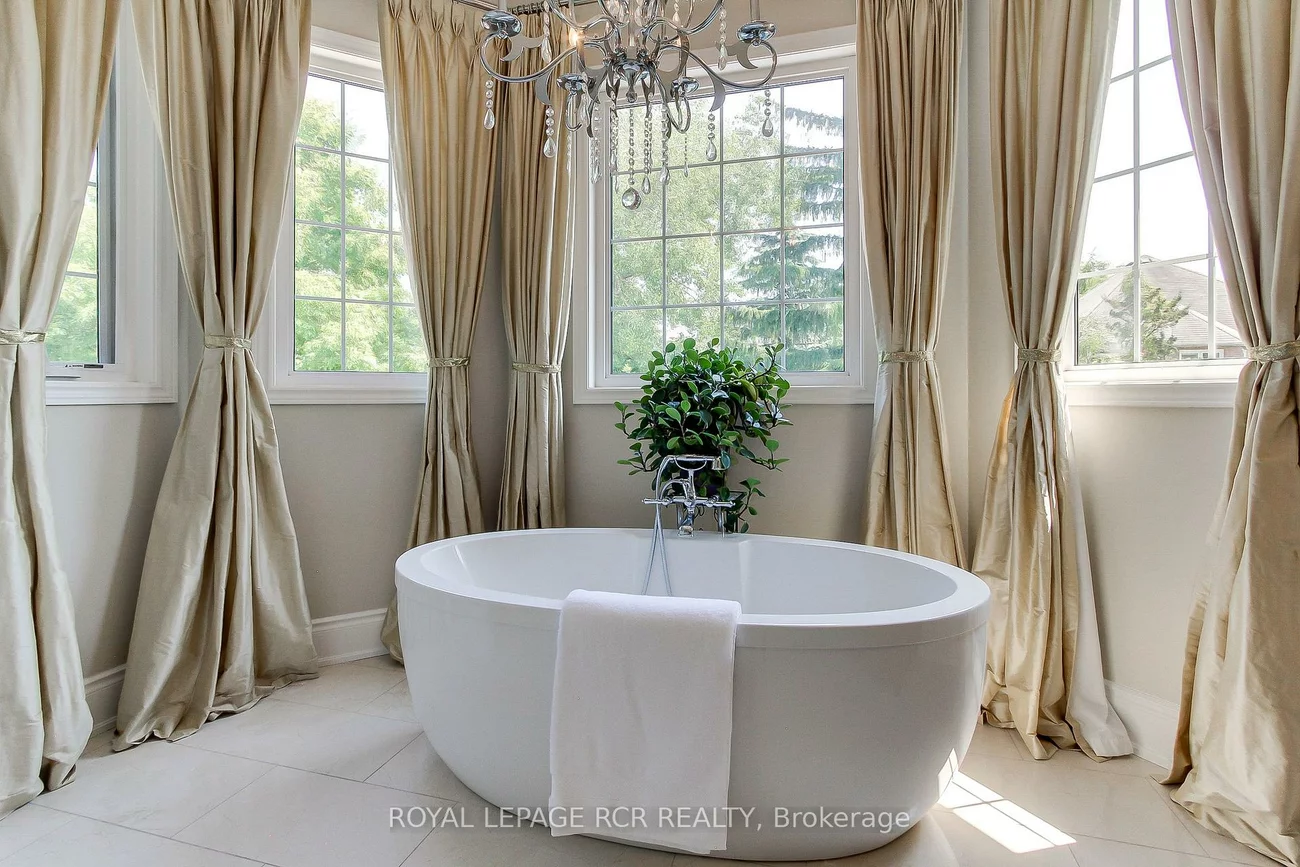 646, Brooker, Stonehaven-Wyndham, Newmarket