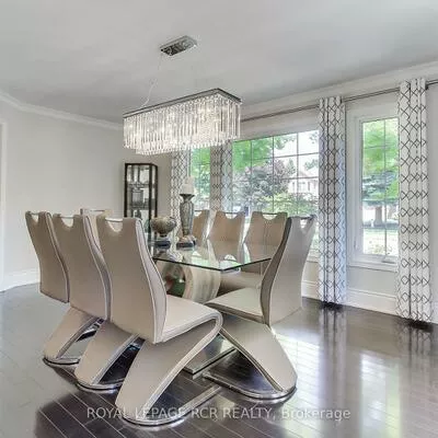 646, Brooker, Stonehaven-Wyndham, Newmarket