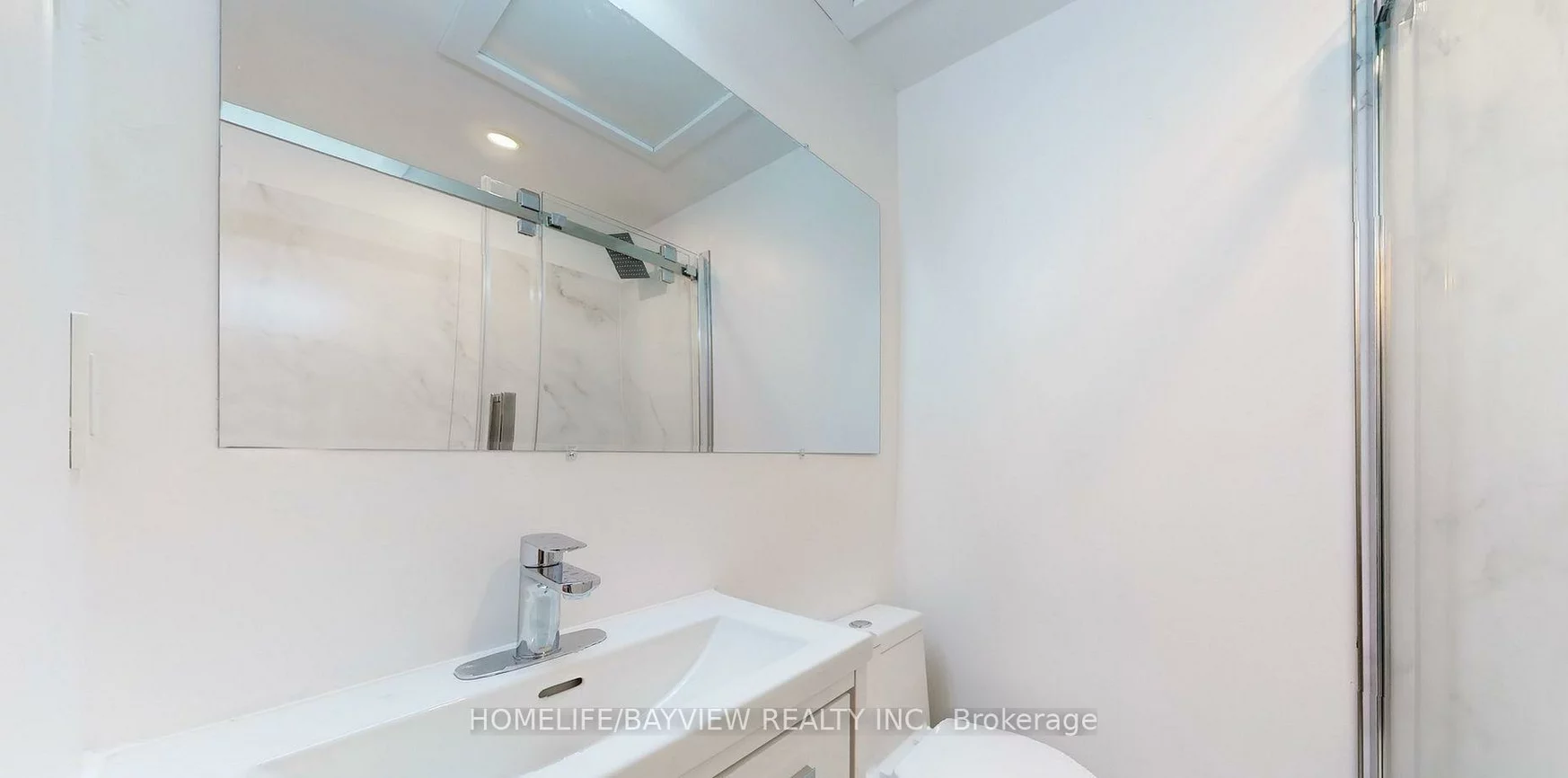 60, Hillview, Bristol-London, Newmarket