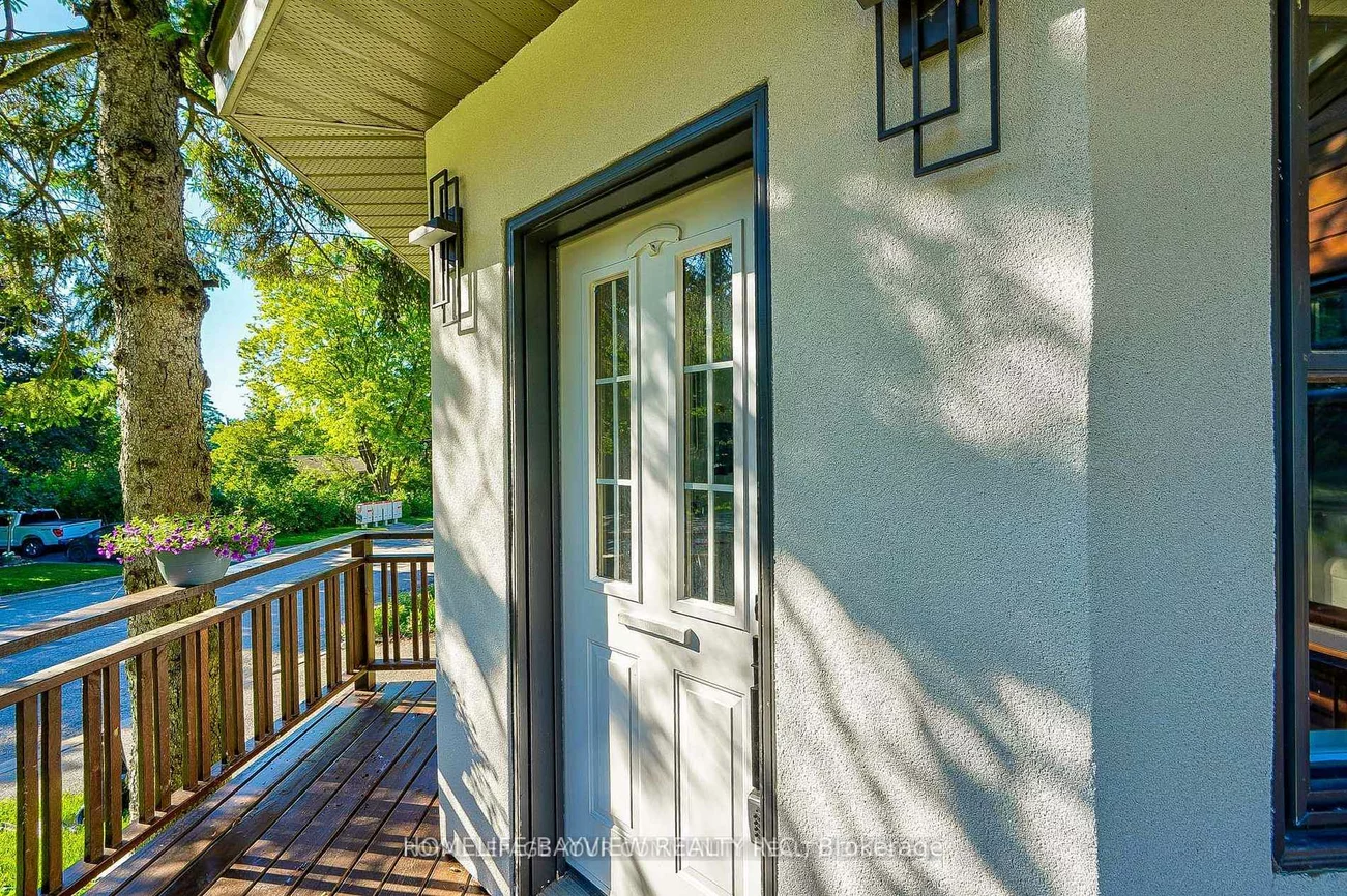 60, Hillview, Bristol-London, Newmarket