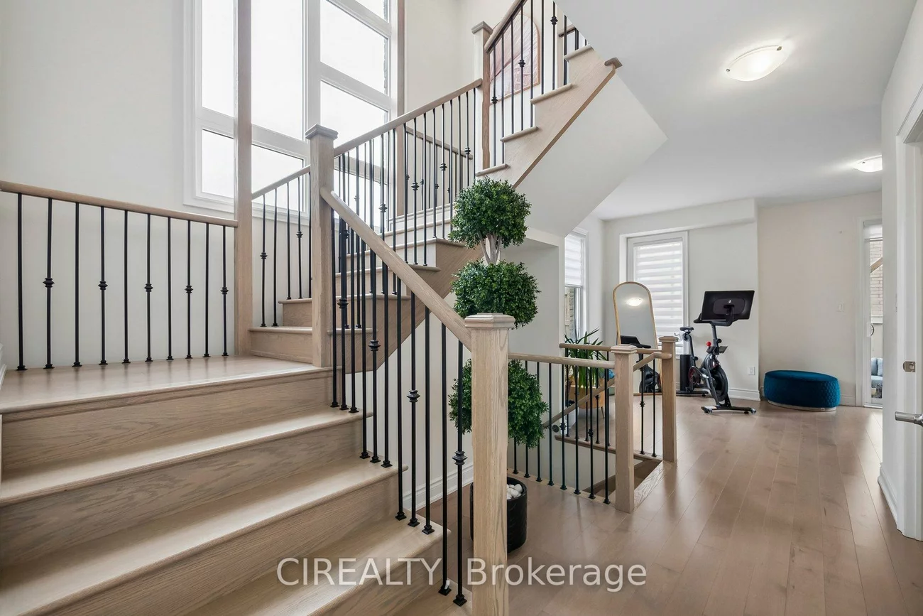 325, Laplante, Summerhill Estates, Newmarket