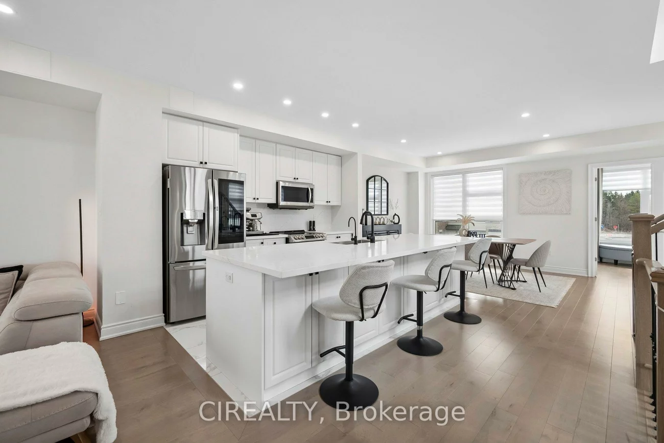 325, Laplante, Summerhill Estates, Newmarket