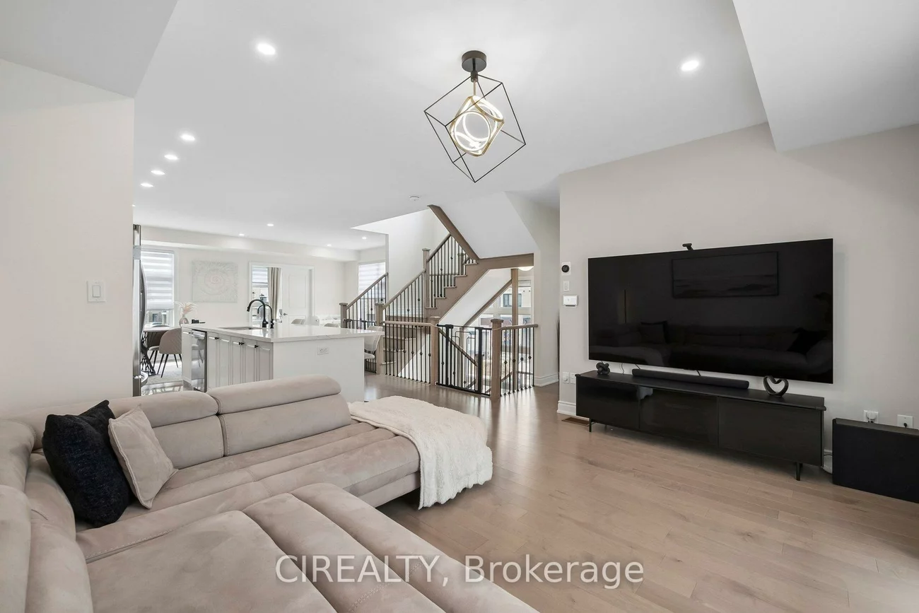 325, Laplante, Summerhill Estates, Newmarket