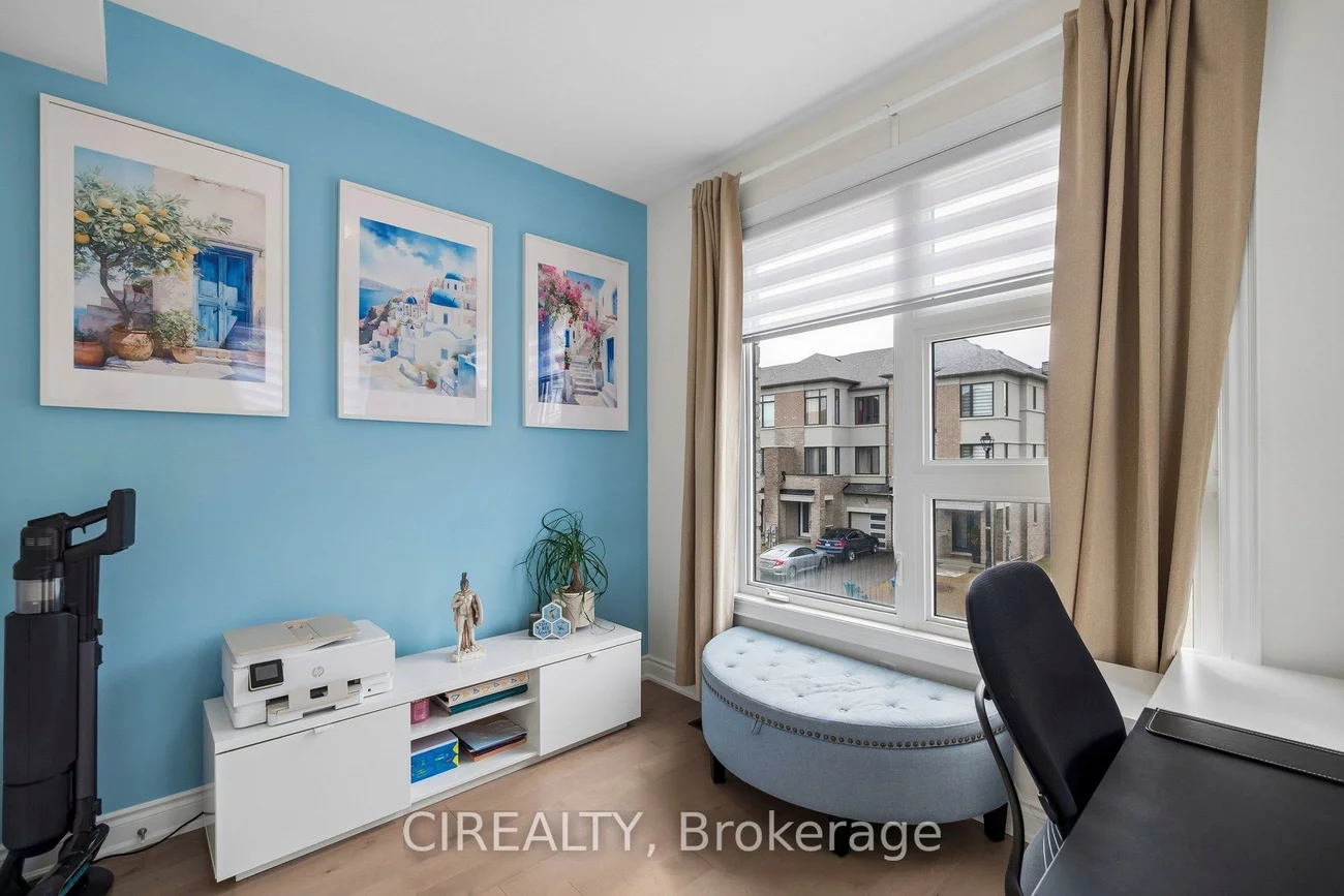 325, Laplante, Summerhill Estates, Newmarket