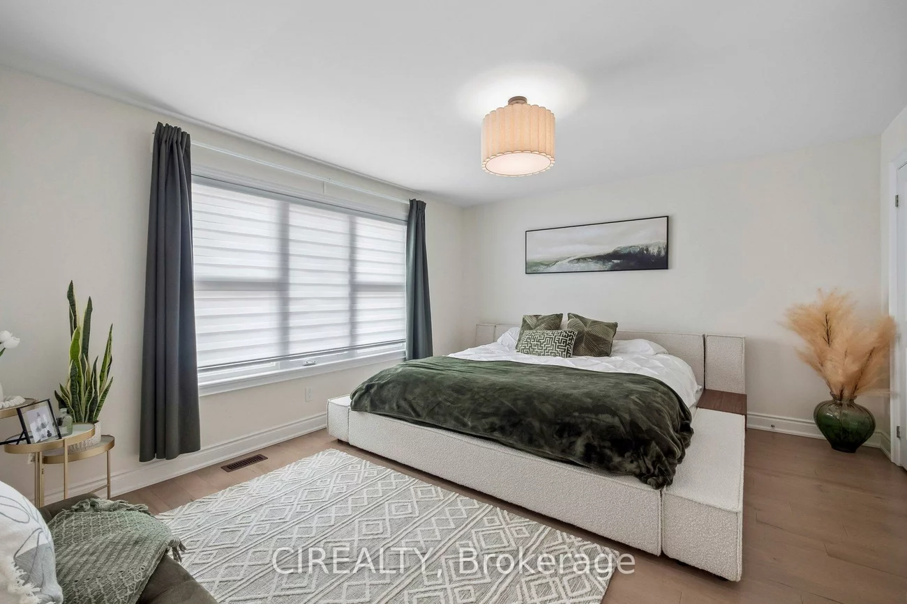 325, Laplante, Summerhill Estates, Newmarket