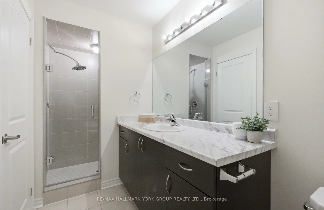 104, Gordon, Gorham-College Manor, Newmarket