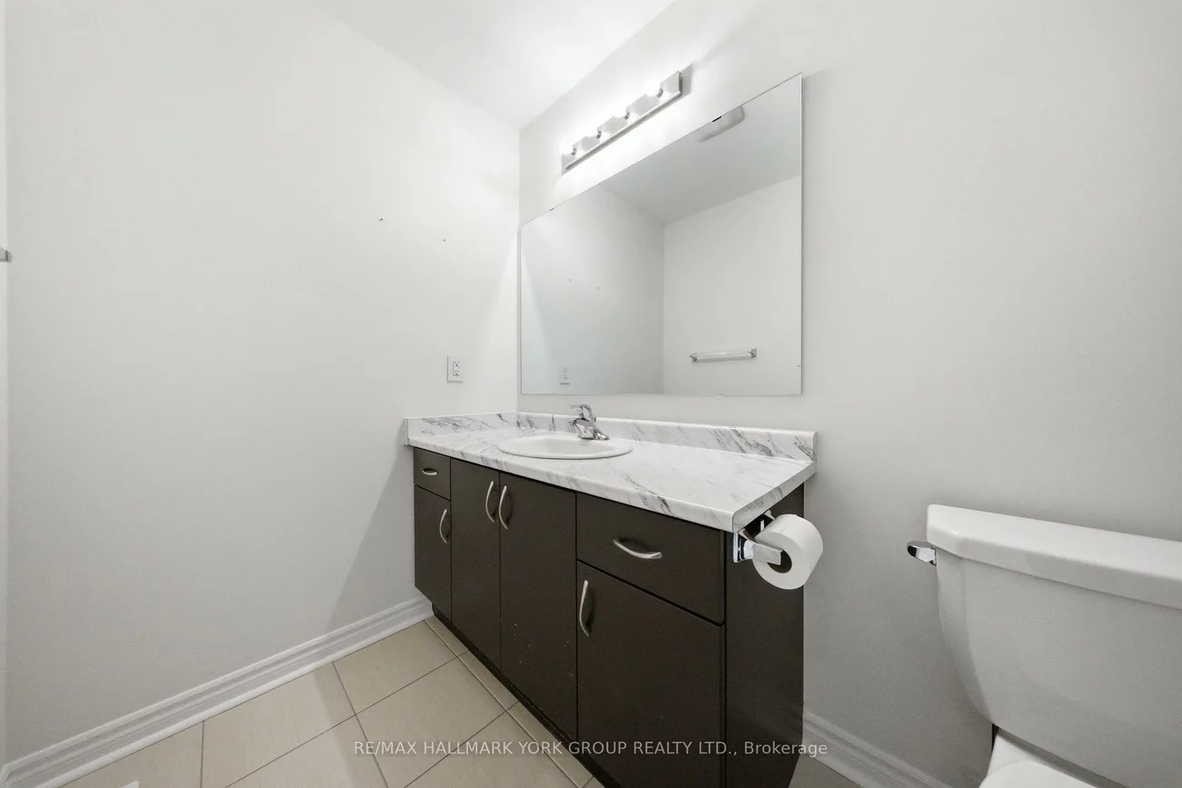 104, Gordon, Gorham-College Manor, Newmarket