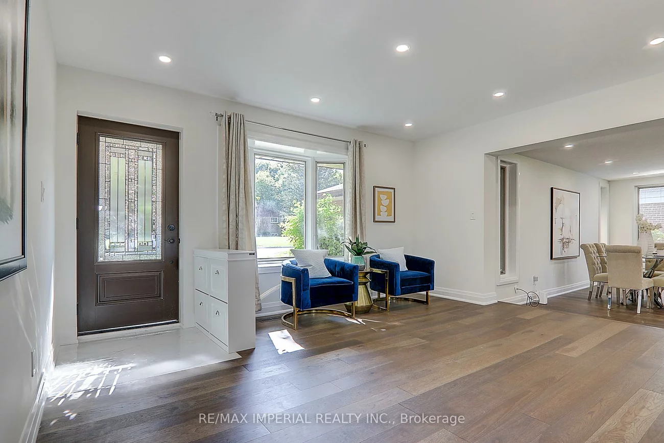 98, Belfry, Huron Heights-Leslie Valley, Newmarket