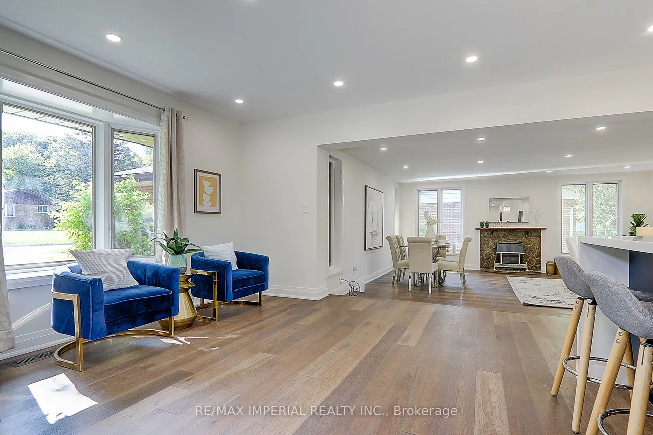 98, Belfry, Huron Heights-Leslie Valley, Newmarket