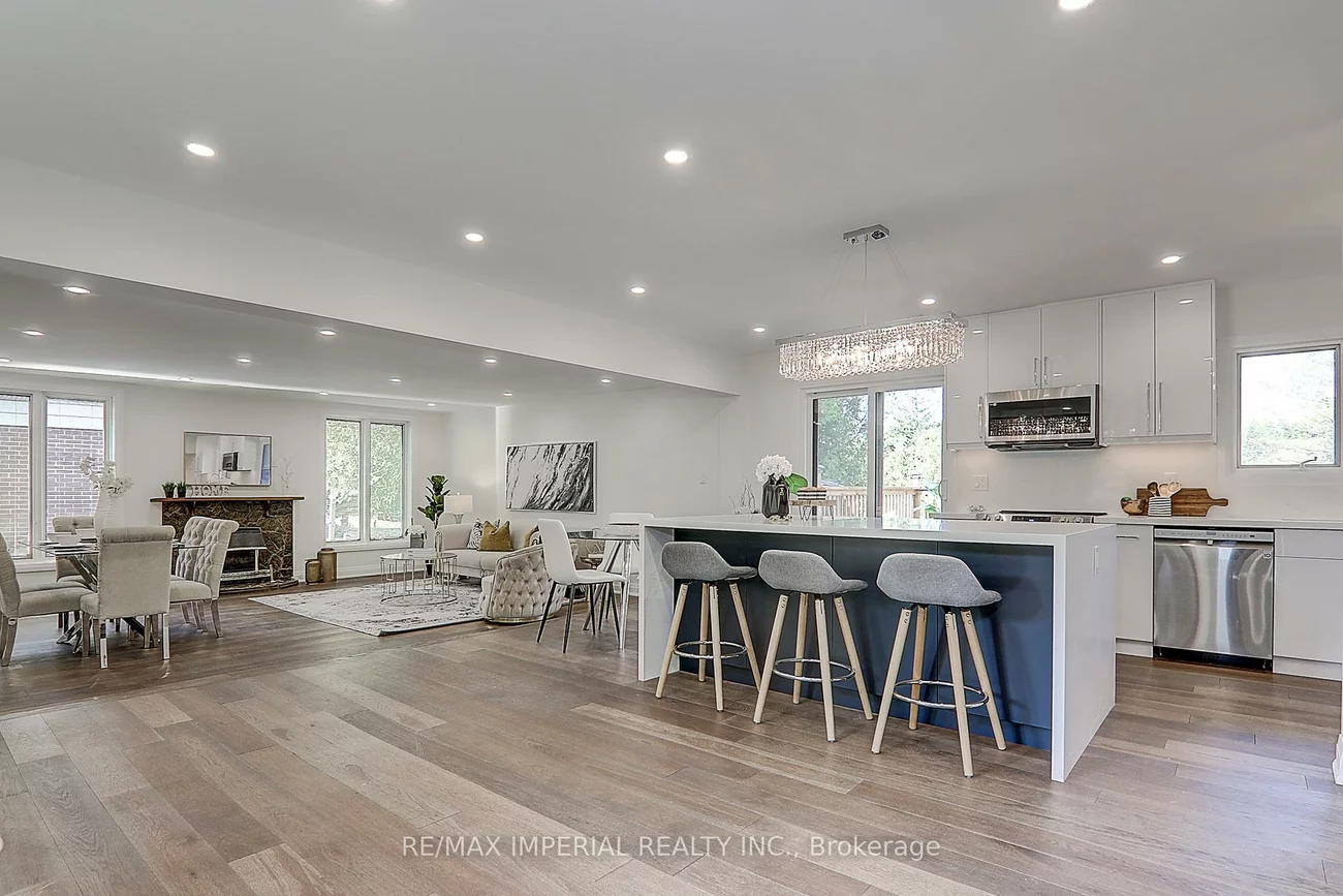 98, Belfry, Huron Heights-Leslie Valley, Newmarket