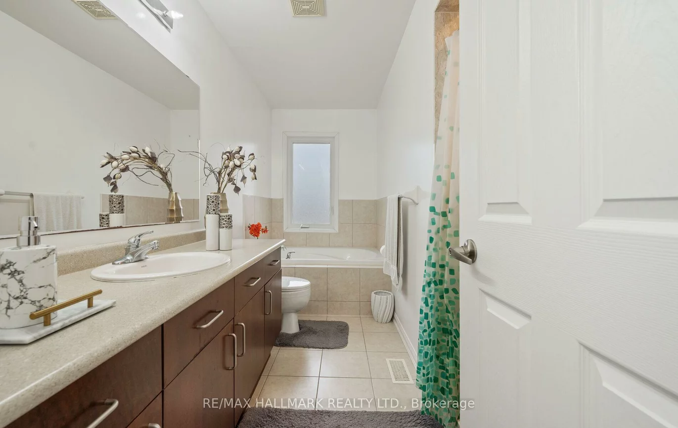 301, Carlissa Run, Woodland Hill, Newmarket