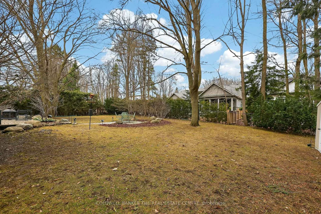 172, Millard, Central Newmarket, Newmarket