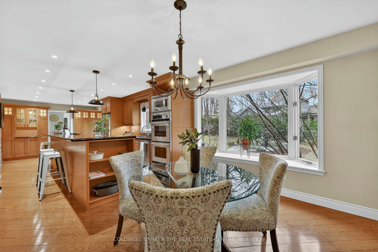 172, Millard, Central Newmarket, Newmarket