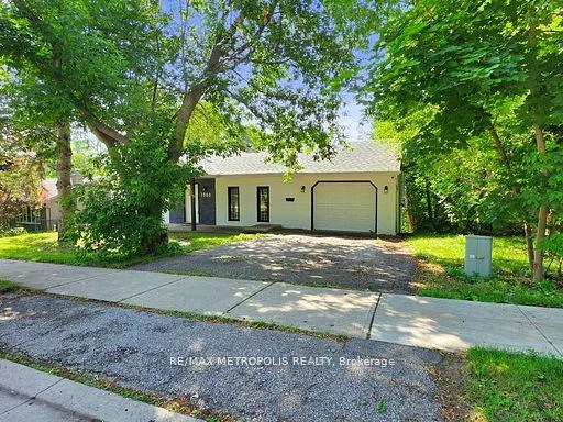 1000, Elgin, Huron Heights-Leslie Valley, Newmarket