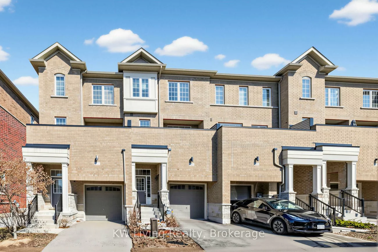 225, Harding Park, Glenway Estates, Newmarket
