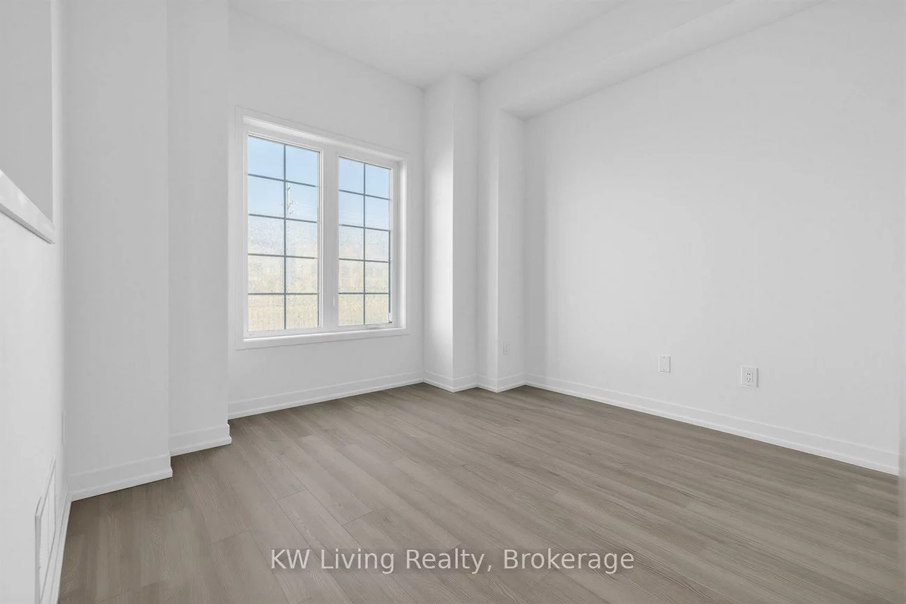 225, Harding Park, Glenway Estates, Newmarket