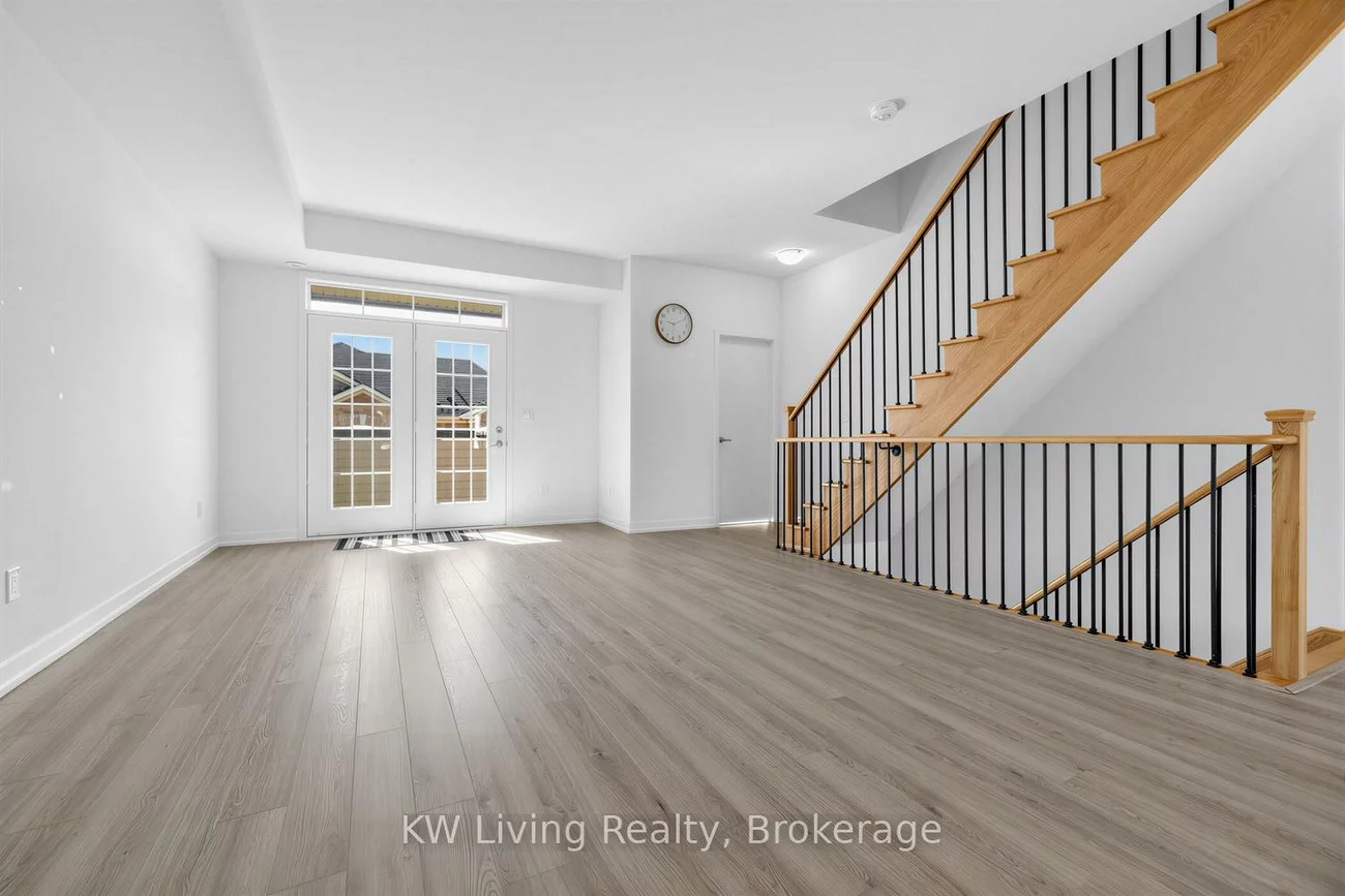 225, Harding Park, Glenway Estates, Newmarket