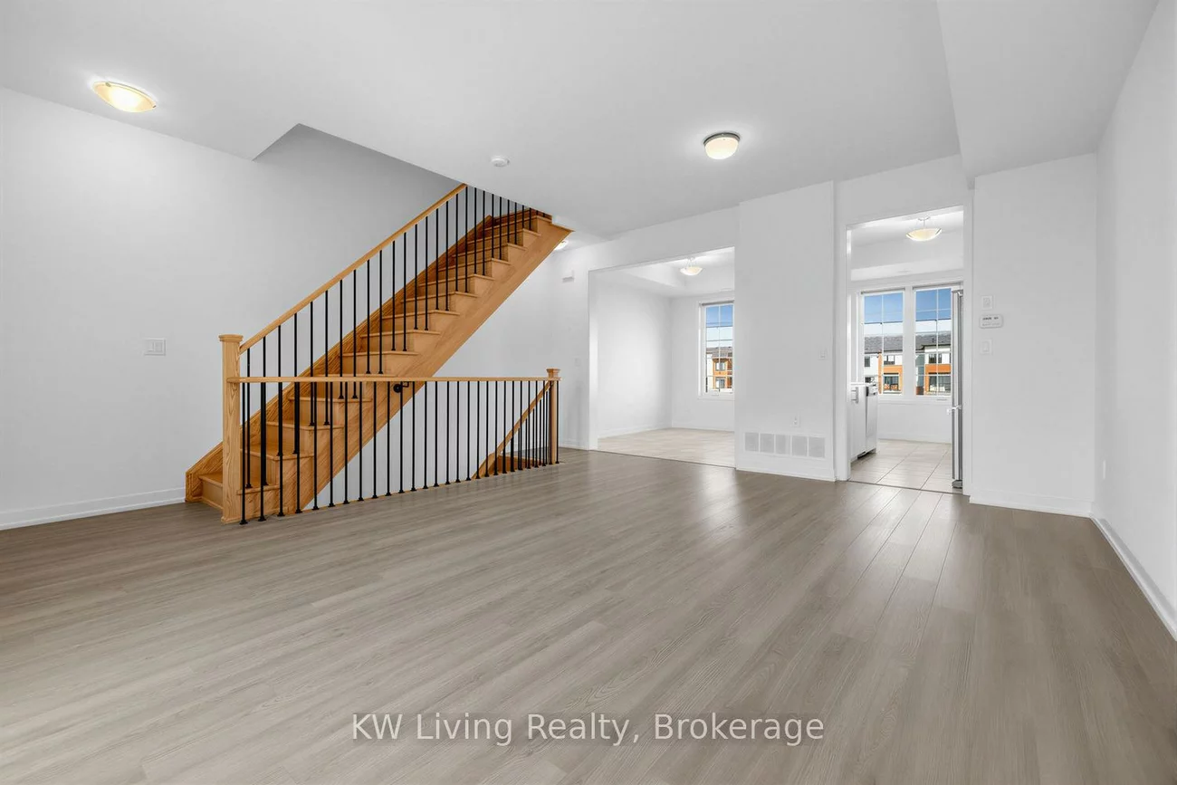 225, Harding Park, Glenway Estates, Newmarket