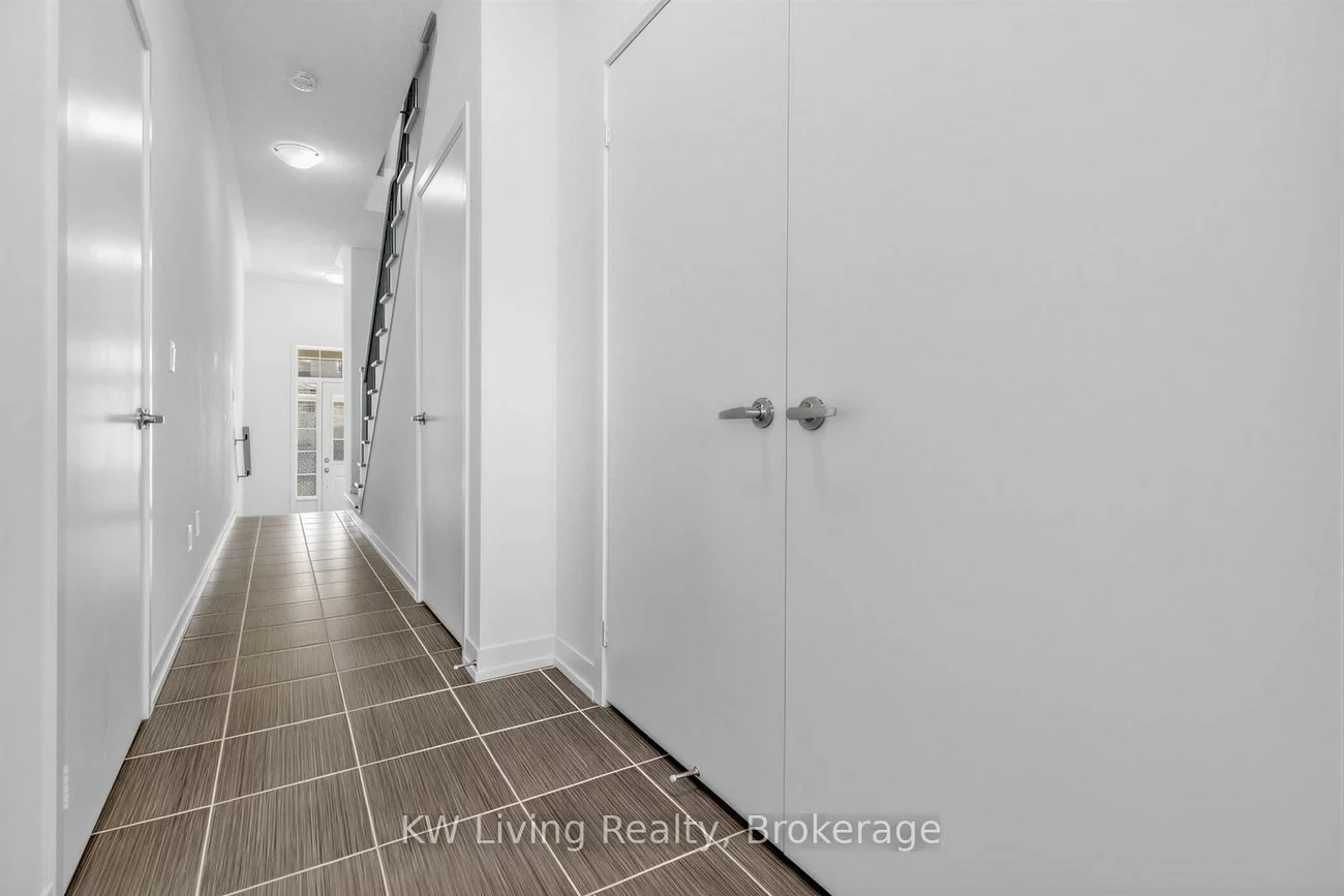 225, Harding Park, Glenway Estates, Newmarket