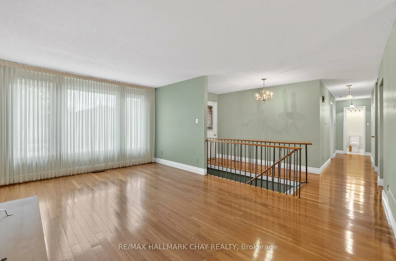 363, London, Bristol-London, Newmarket