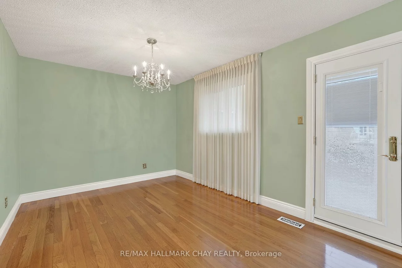 363, London, Bristol-London, Newmarket