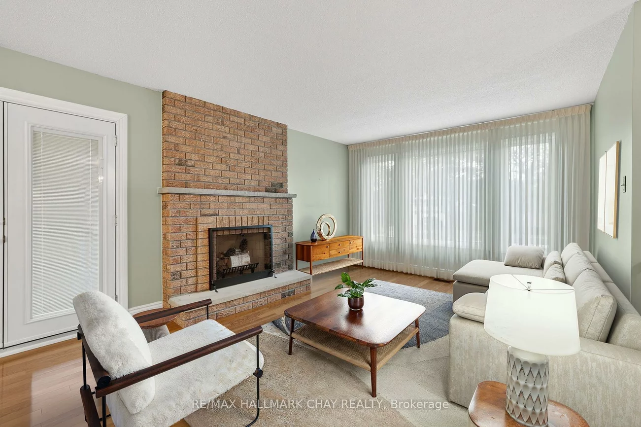 363, London, Bristol-London, Newmarket