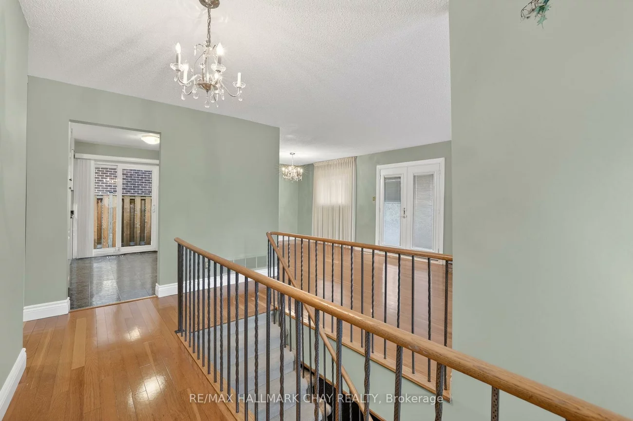 363, London, Bristol-London, Newmarket