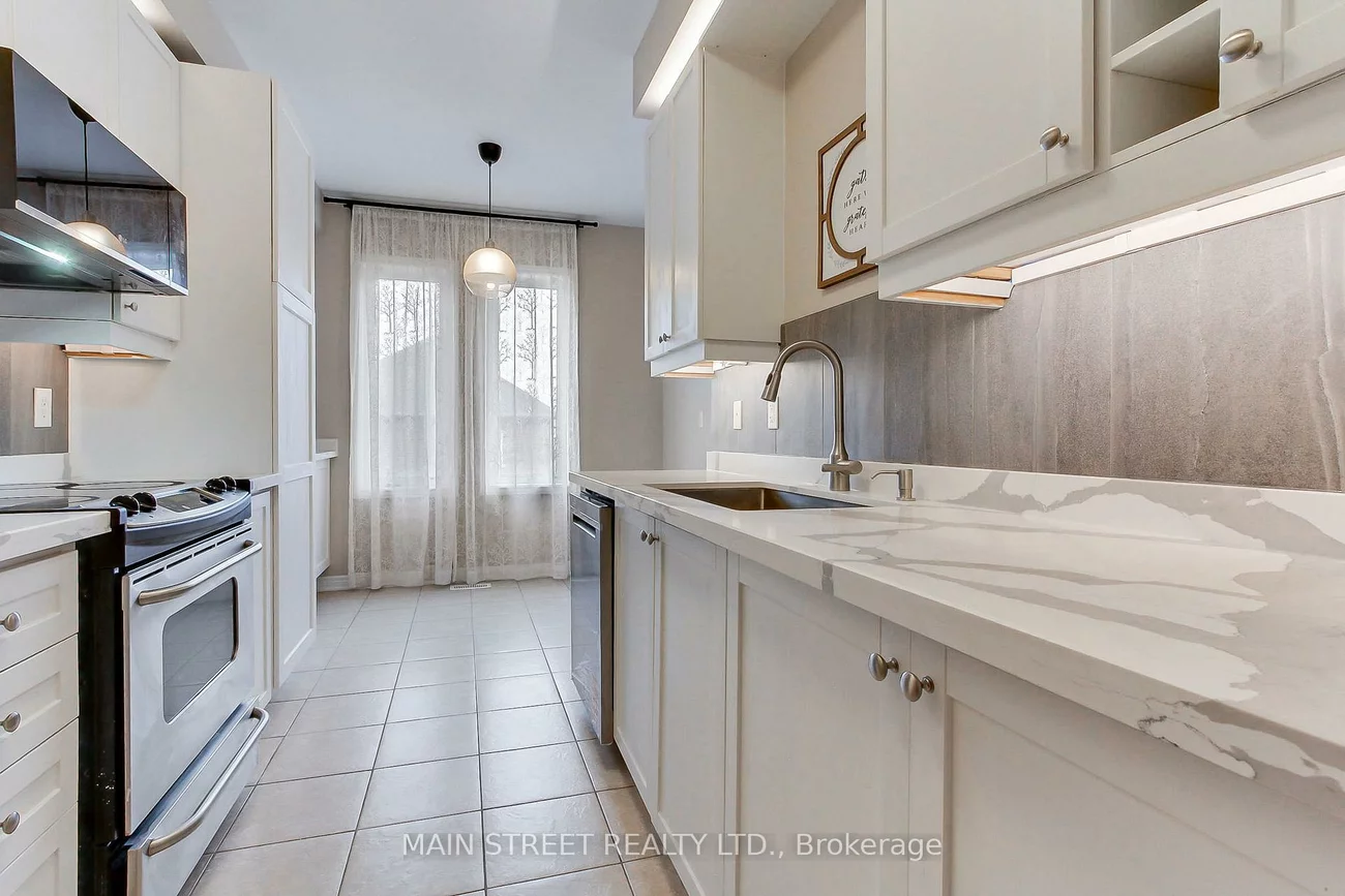 42, Courtland, Woodland Hill, Newmarket