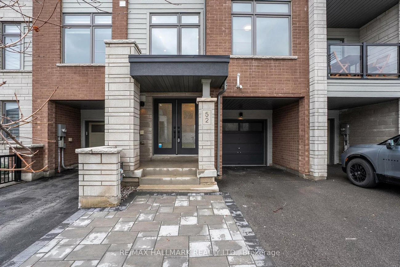 52, Allure, Woodland Hill, Newmarket