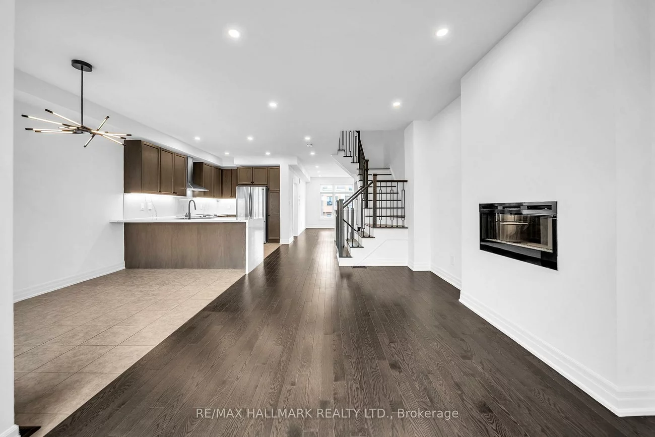 52, Allure, Woodland Hill, Newmarket