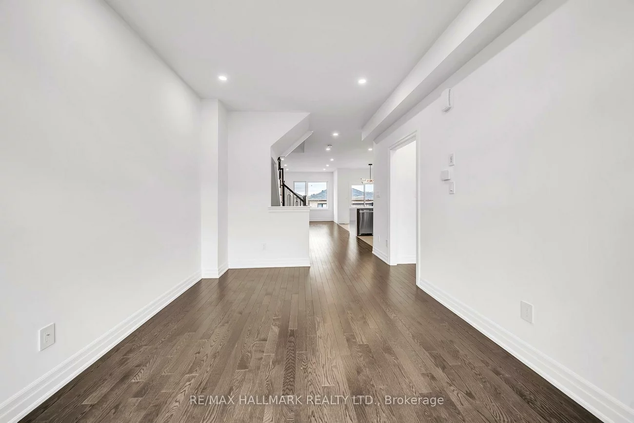 52, Allure, Woodland Hill, Newmarket
