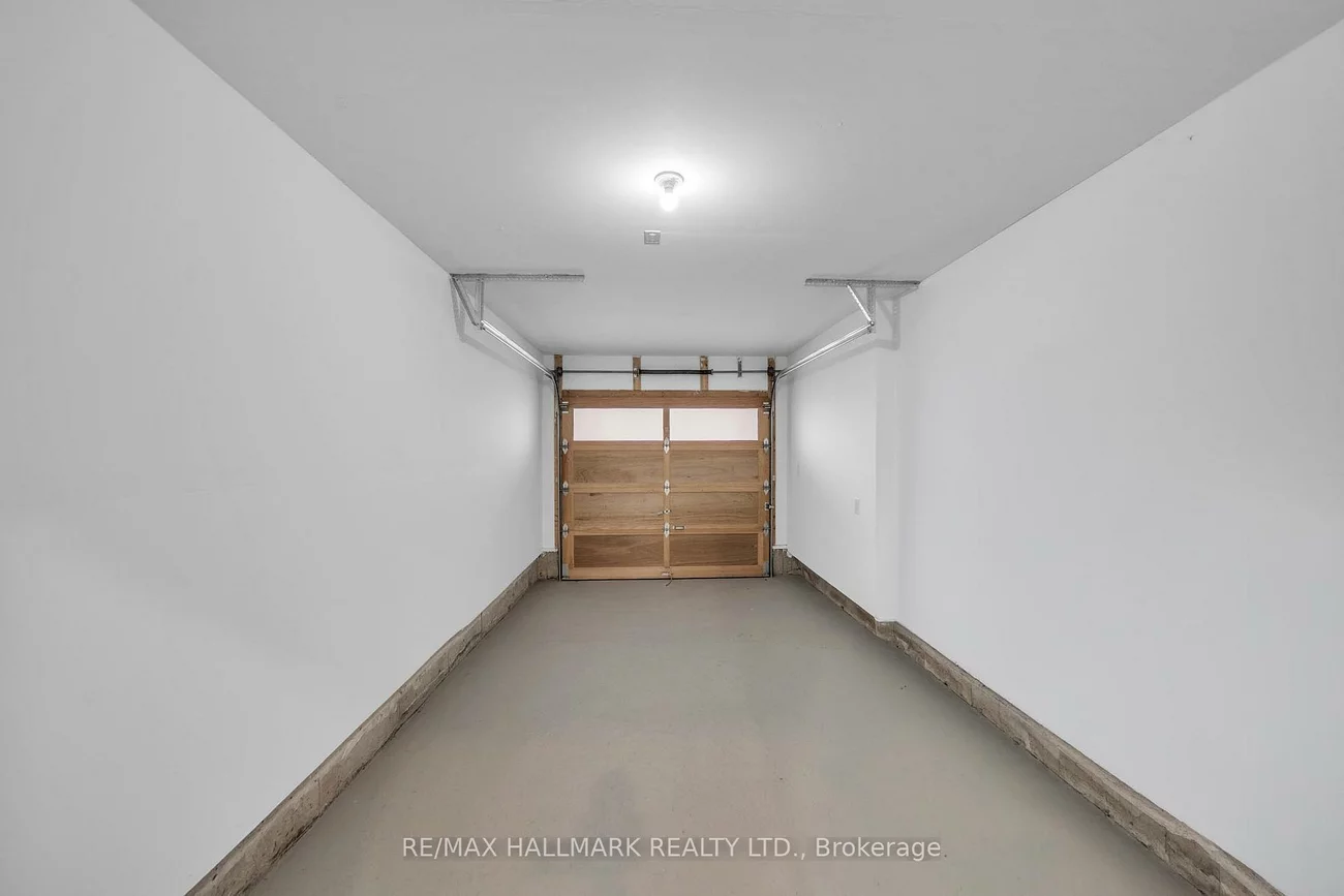 52, Allure, Woodland Hill, Newmarket