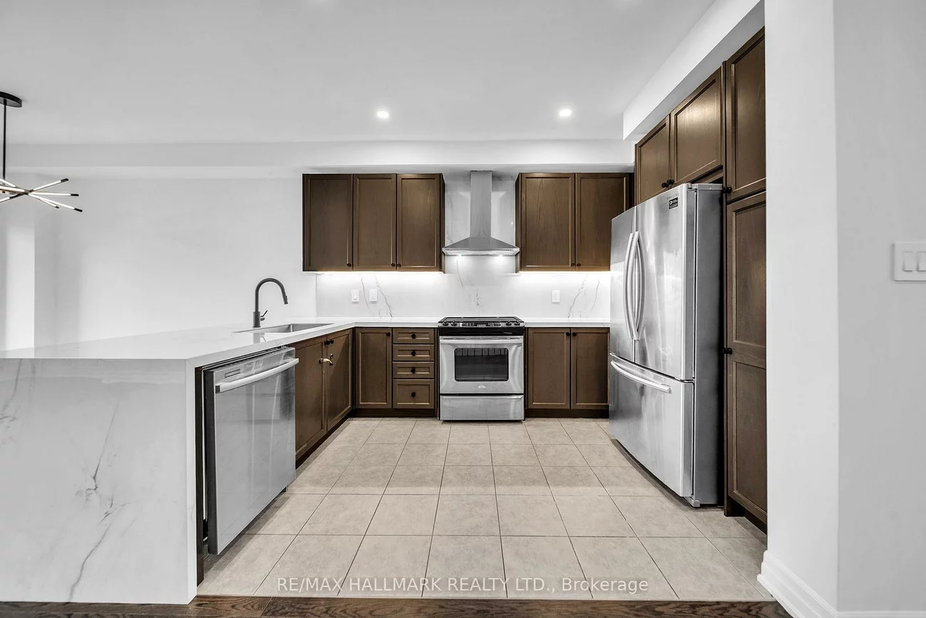 52, Allure, Woodland Hill, Newmarket