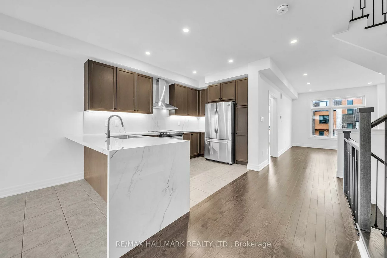 52, Allure, Woodland Hill, Newmarket
