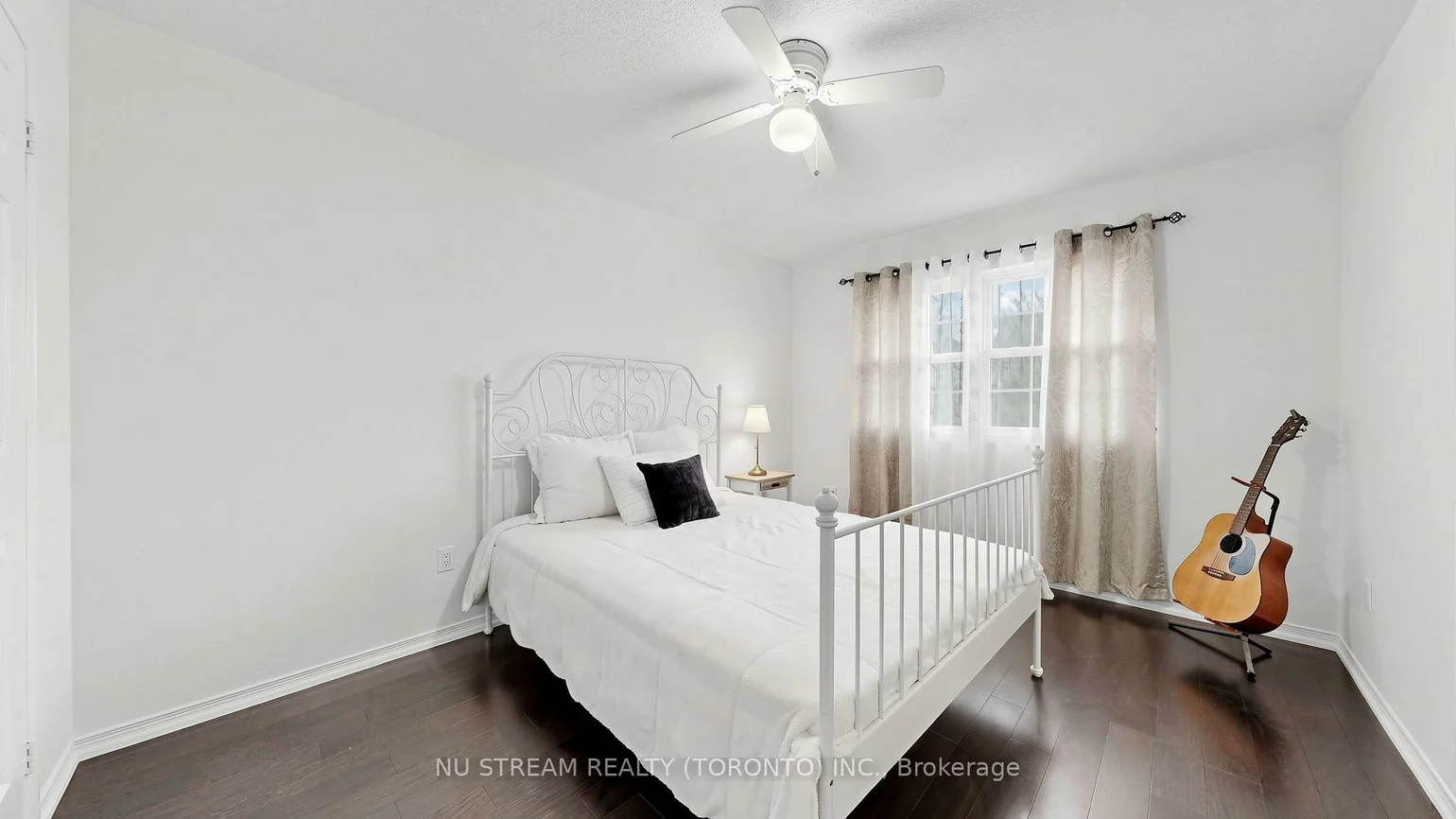 528, Veale, Gorham-College Manor, Newmarket