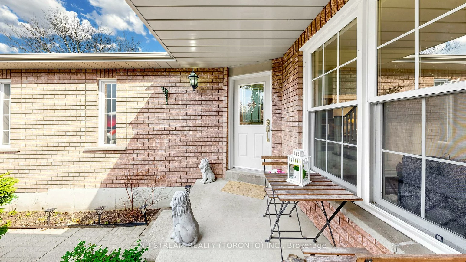 528, Veale, Gorham-College Manor, Newmarket