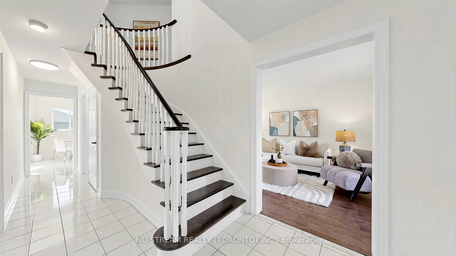 528, Veale, Gorham-College Manor, Newmarket