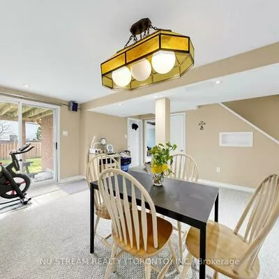 528, Veale, Gorham-College Manor, Newmarket