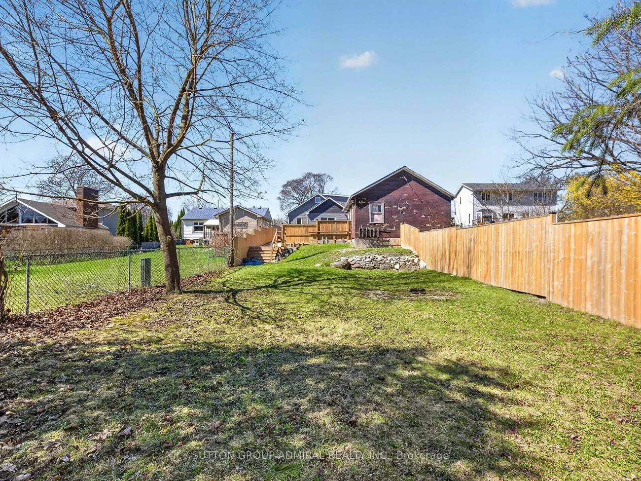 408, Andrew, Central Newmarket, Newmarket