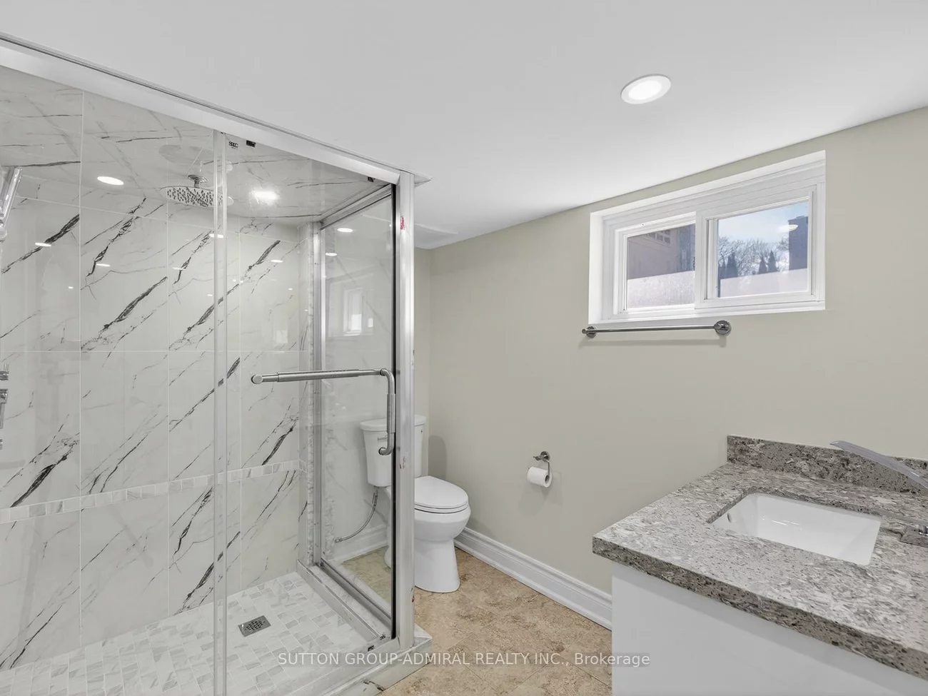 408, Andrew, Central Newmarket, Newmarket