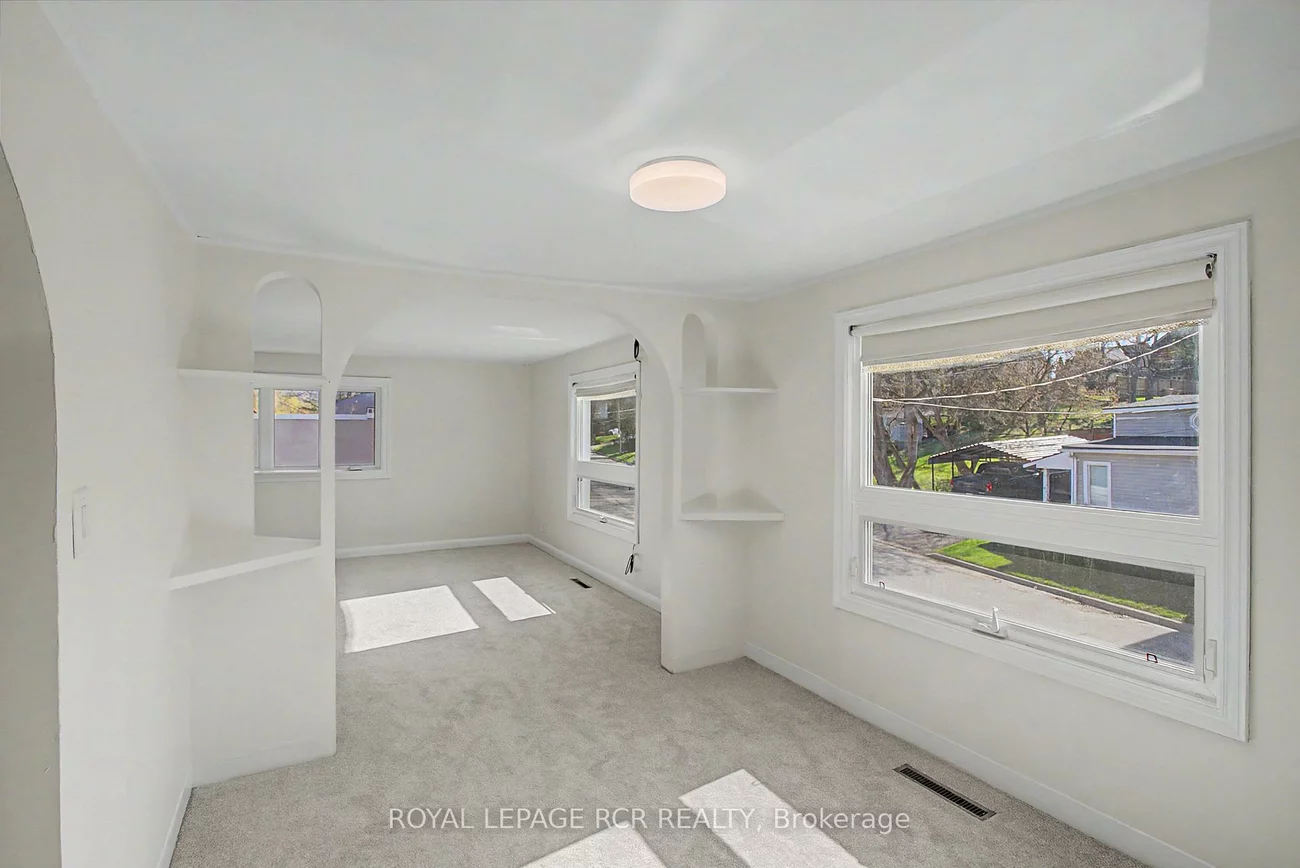 161, Charlotte, Gorham-College Manor, Newmarket