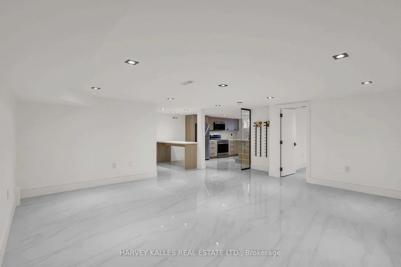 193, Beechwood, Central Newmarket, Newmarket