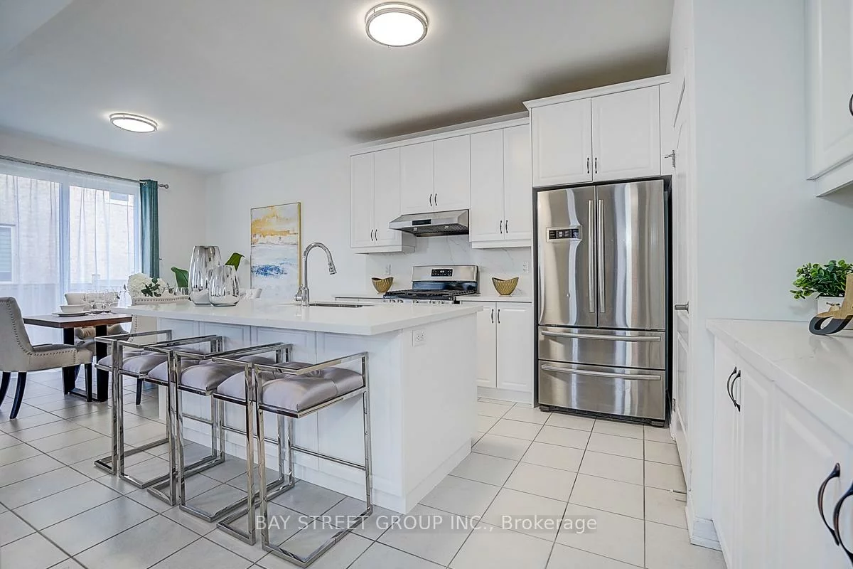 713, Dillman, Stonehaven-Wyndham, Newmarket