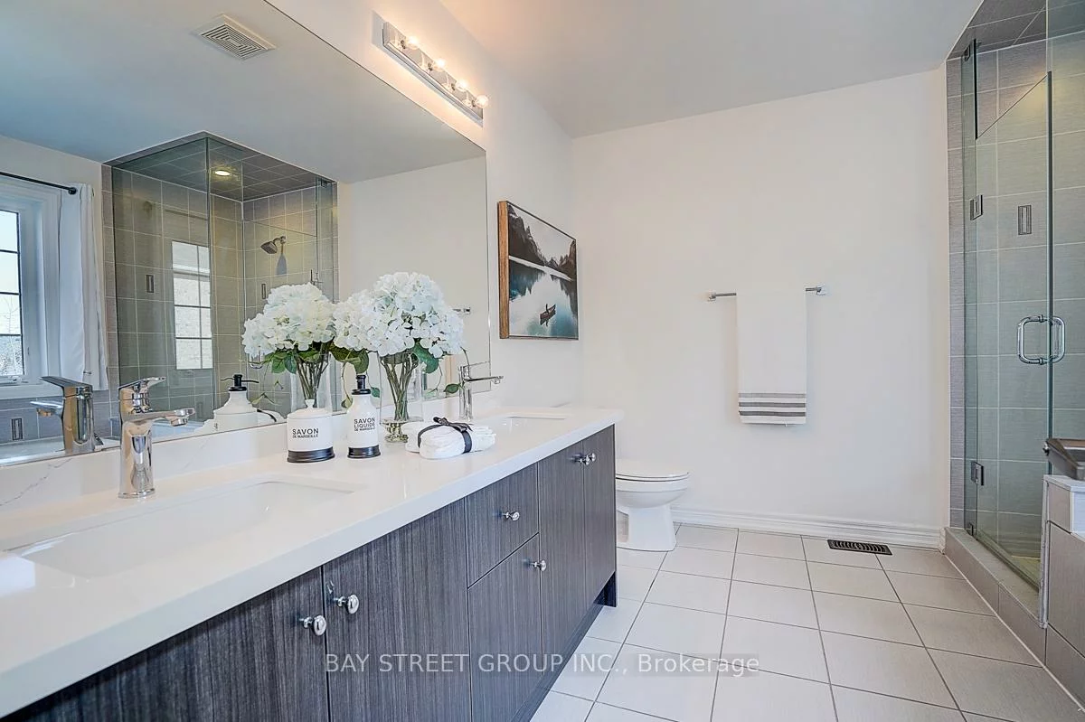713, Dillman, Stonehaven-Wyndham, Newmarket