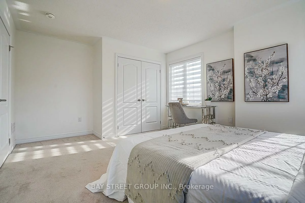 713, Dillman, Stonehaven-Wyndham, Newmarket