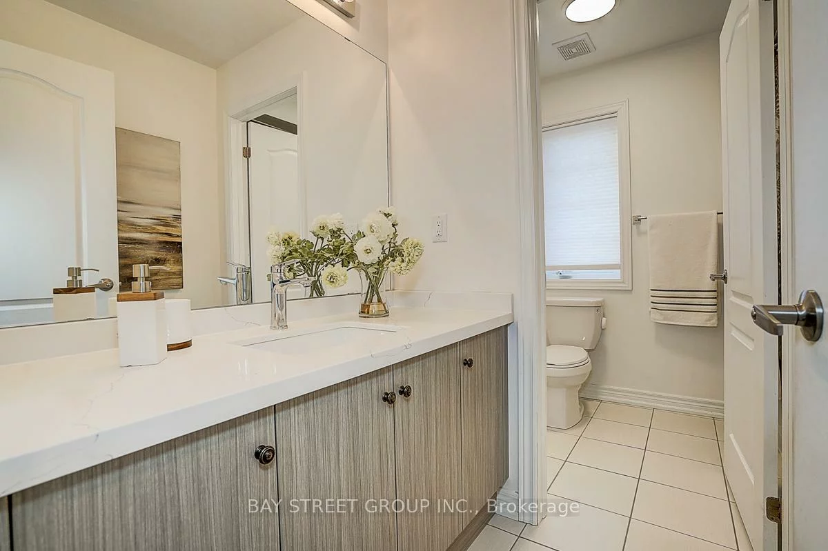 713, Dillman, Stonehaven-Wyndham, Newmarket