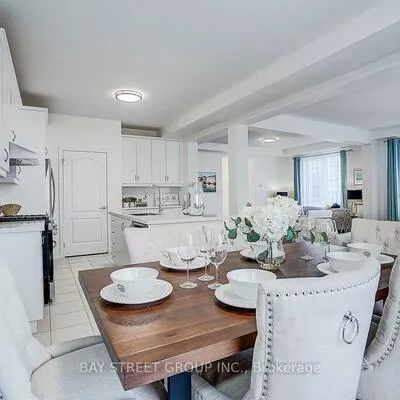 713, Dillman, Stonehaven-Wyndham, Newmarket